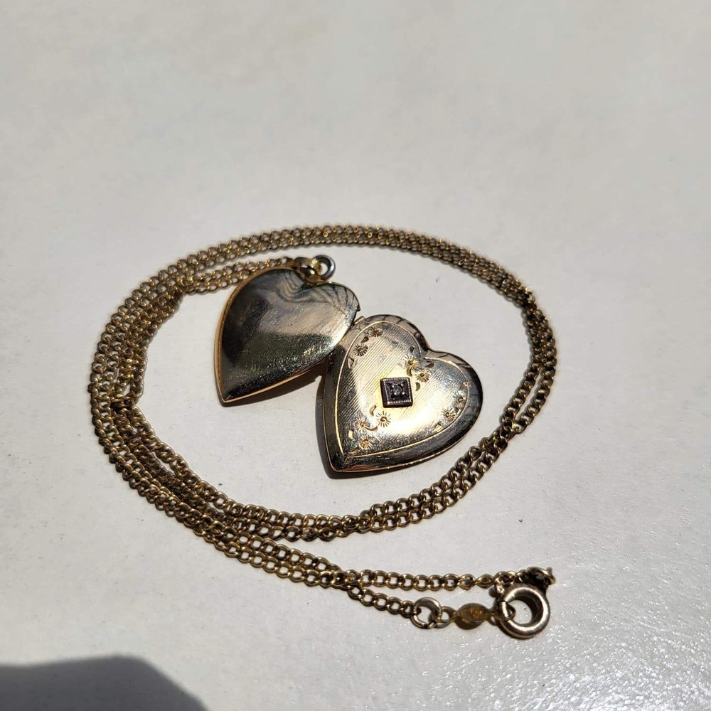 12K Gold Filled Diamond Heart Locket Necklace Vintage Etched Floral - Picture 9 of 10